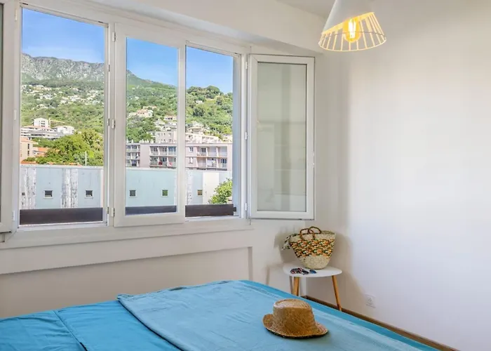 Casa Des Iles * Bastia (Corsica)